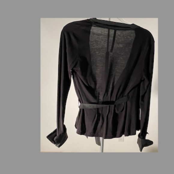 Cop Copine French “GUINEE” wrap LS top - Picture 2 of 8